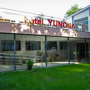 Szálloda Yunona ***
